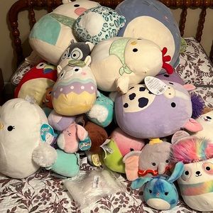 Lot of 29 Squishmallows